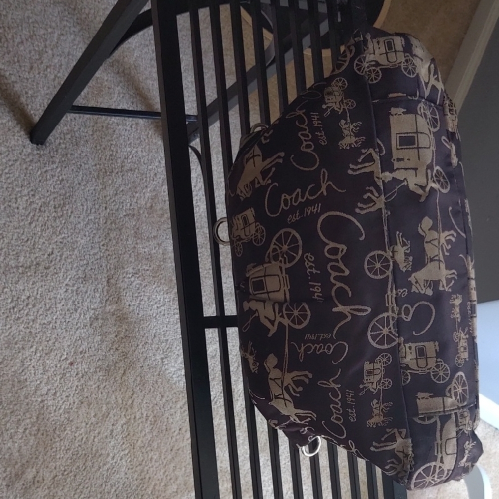 Coach Black and Tan hand Bag - Picture 3 of 8